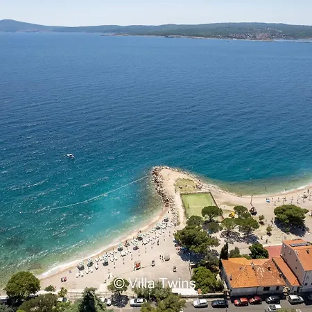 Twins * Crikvenica