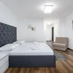 Twins Villa