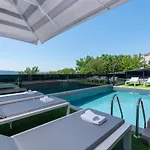 Twins Villa *