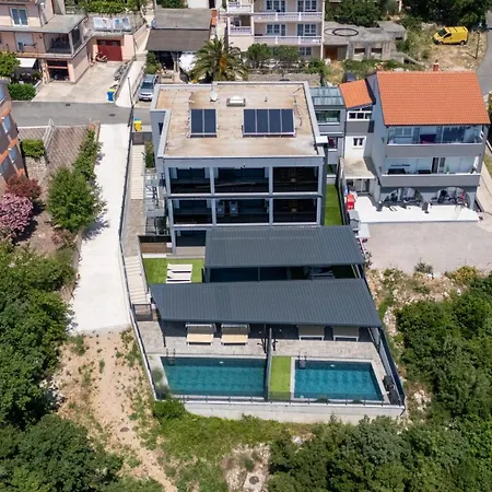 Twins Crikvenica